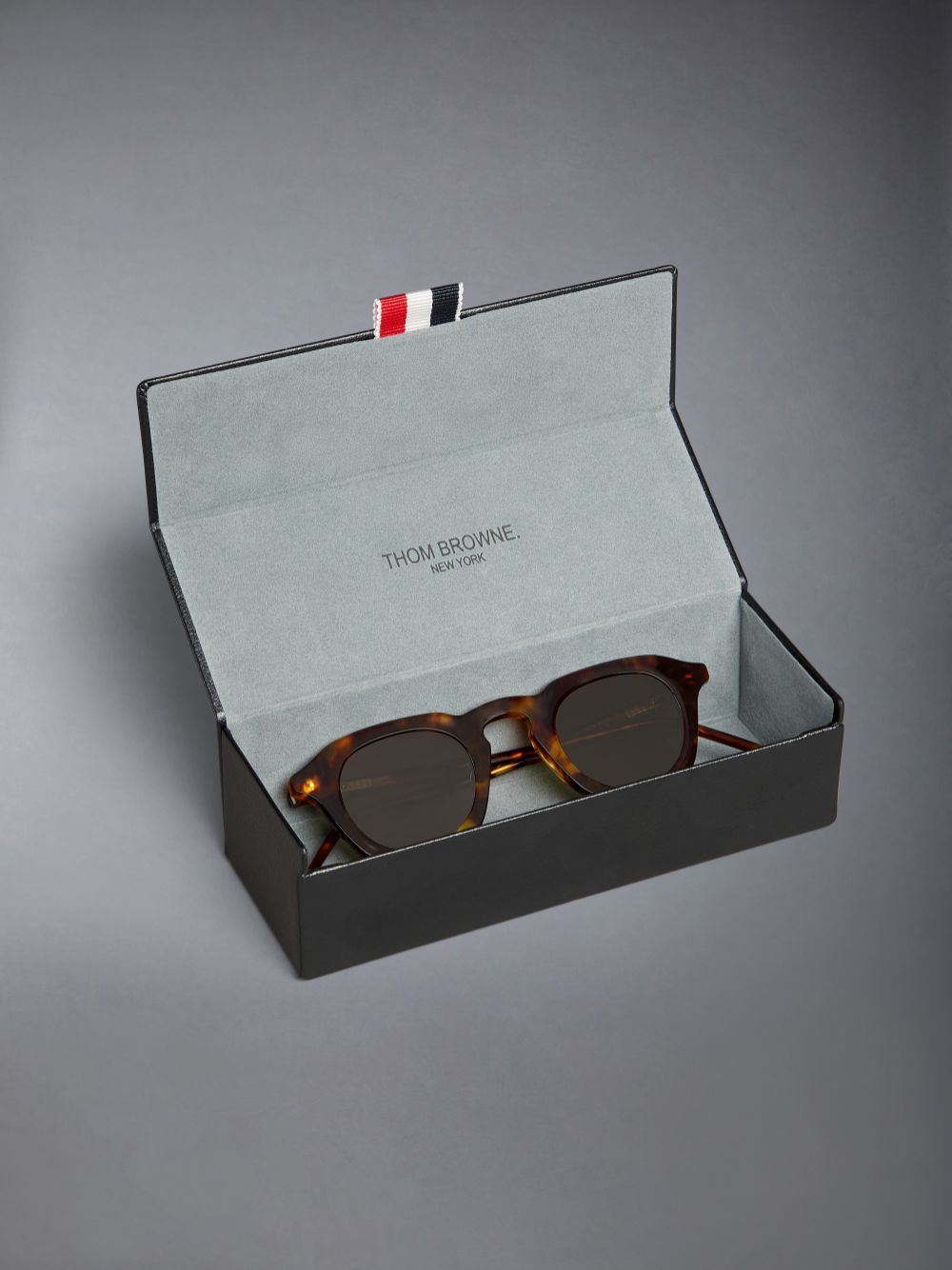 Thom Browne Tortoise Acetate Oval Men Sunglasses Brown | FLX74M25758