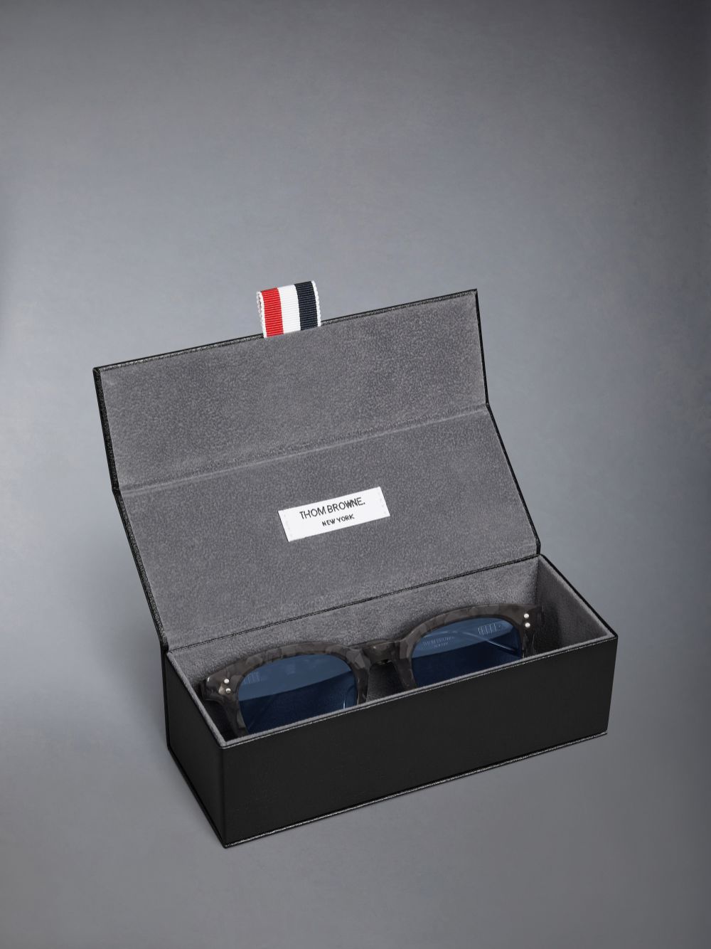 Thom Browne Tortoise Acetate Rectangular Men Sunglasses Grey | LMH08C97078