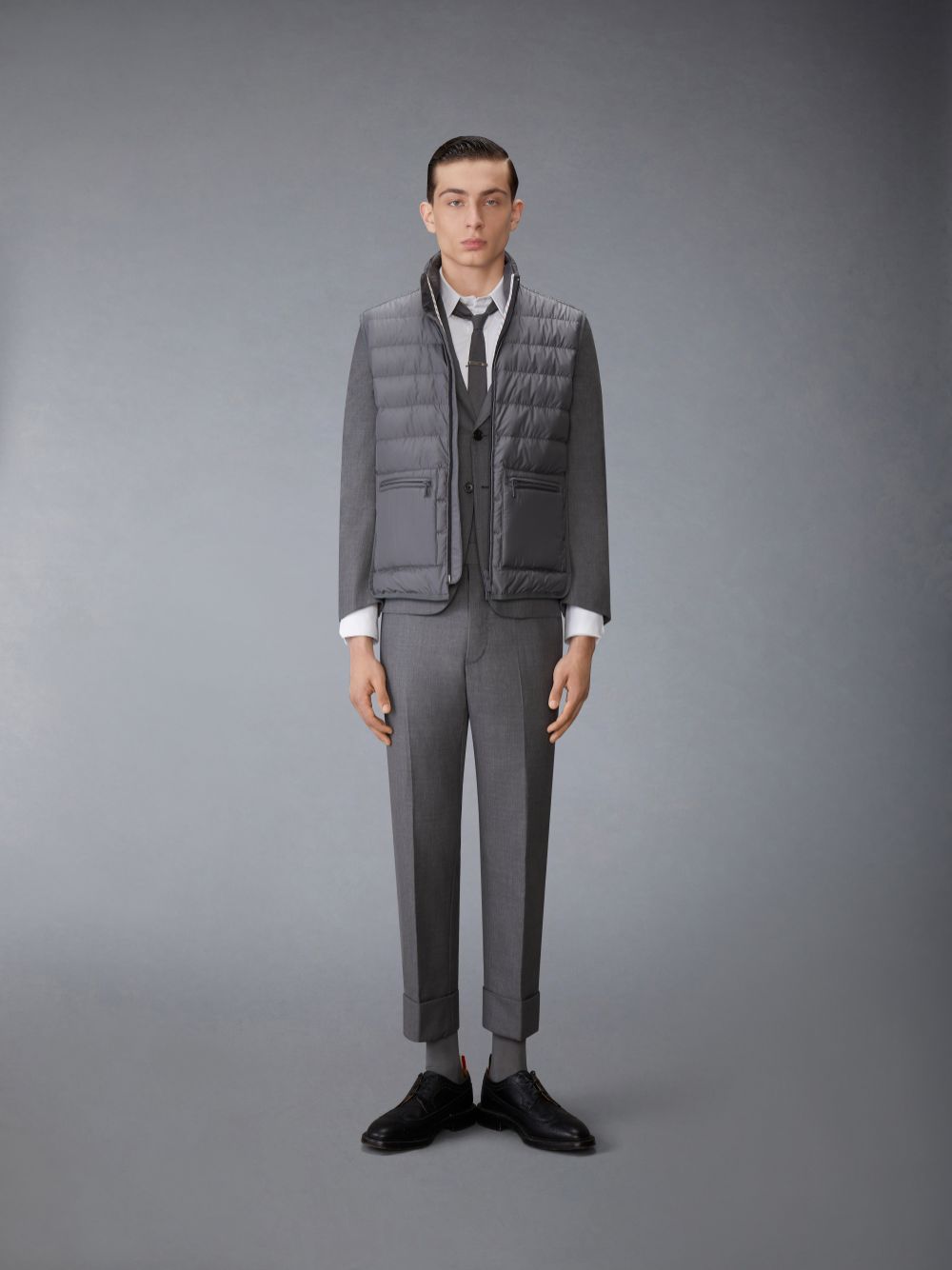 Thom Browne ULTRA LIGHT NYLON TECH FUNNEL NECK DOWN Men Vest Grey | DYP43O34969