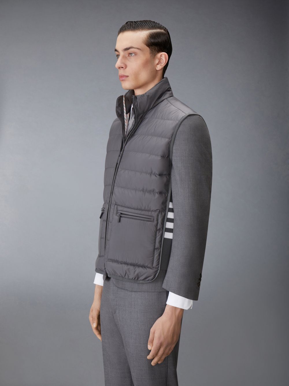 Thom Browne ULTRA LIGHT NYLON TECH FUNNEL NECK DOWN Men Vest Grey | DYP43O34969