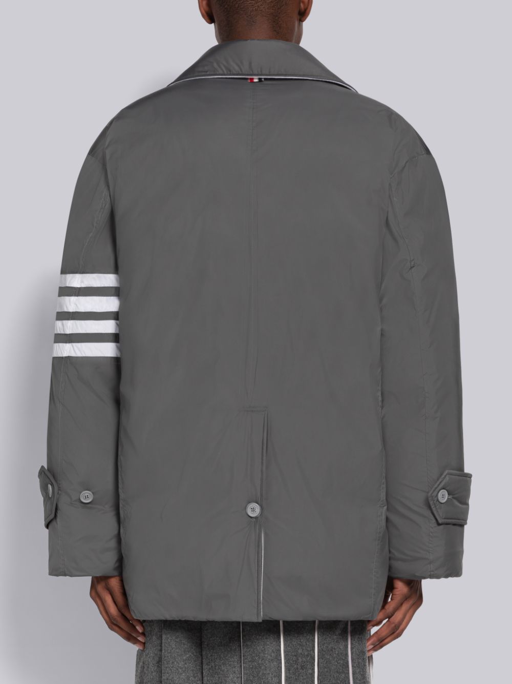 Thom Browne Ultra Light Nylon 4-Bar Down Filled Oversized Pea Men Coats Grey | SRK99L99634