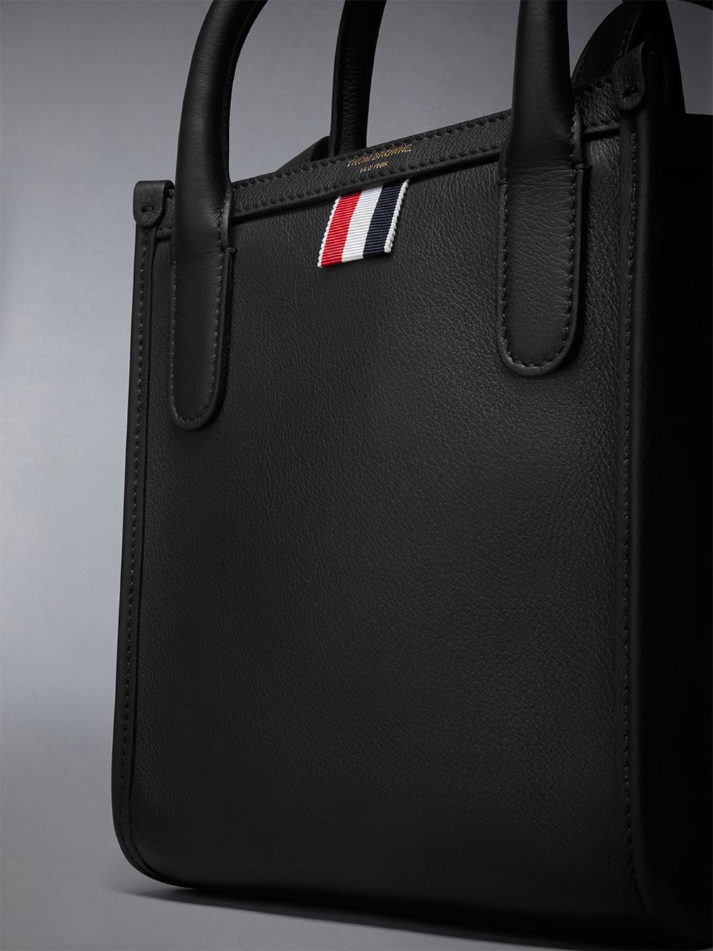 Thom Browne Vertical Mini in Smooth Calf Women Tote Bags Black | MKF42E39324