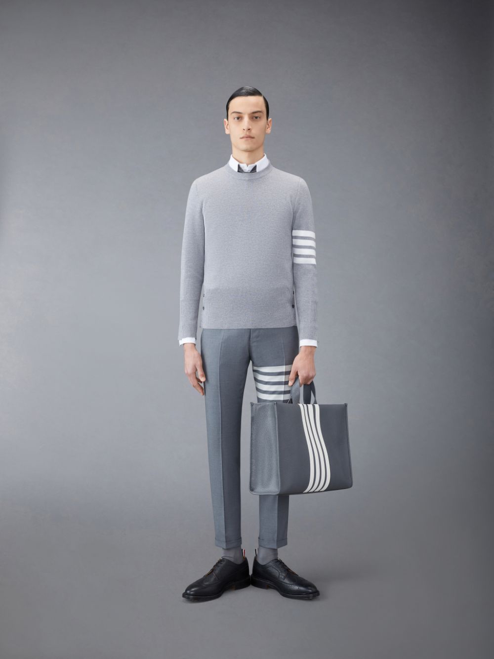 Thom Browne Wool 4-Bar Men Pullover Grey | FFQ01U81905