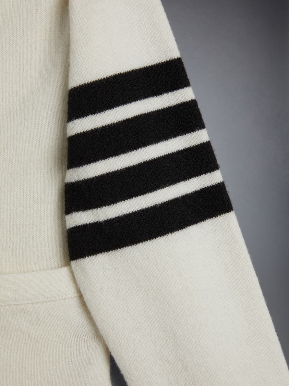 Thom Browne Wool Cashmere 4-Bar Calssic Boys's Cardigan Beige | TNW90H67809