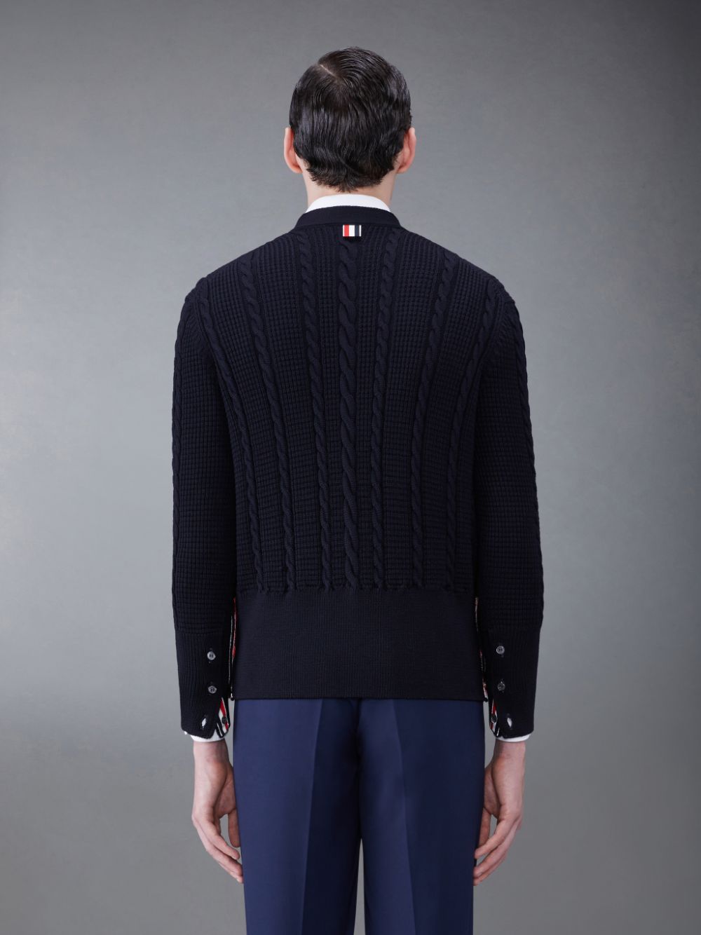 Thom Browne Wool Relaxed V-Neck Cable Men Cardigan Blue | BAN05B57456