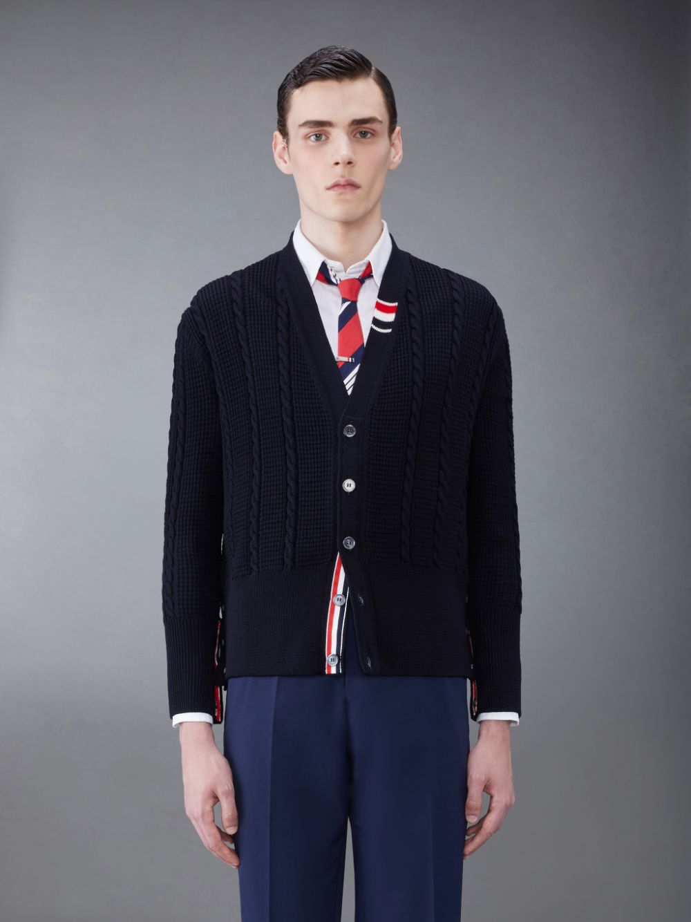 Thom Browne Wool Relaxed V-Neck Cable Men Cardigan Blue | BAN05B57456